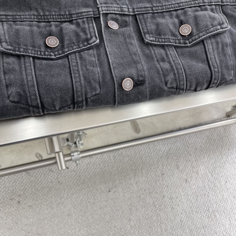 Ce1i*e jeans